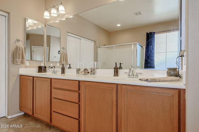 18140 W BUCKHORN Drive, Goodyear, AZ 85338