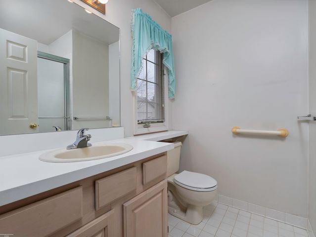 33882 Lakewood Drive, Sterling Heights, MI 48312