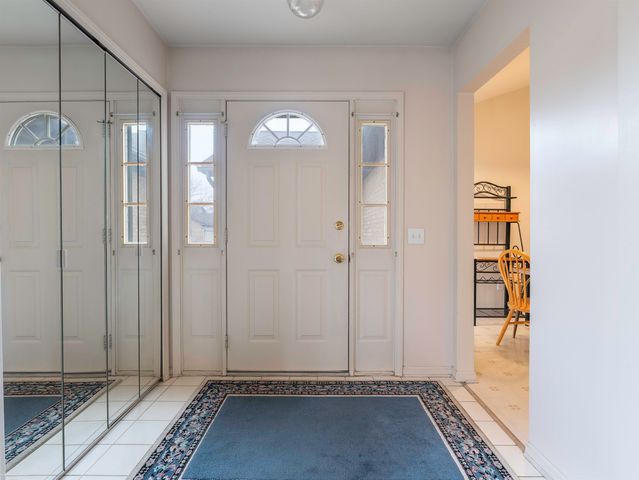 33882 Lakewood Drive, Sterling Heights, MI 48312