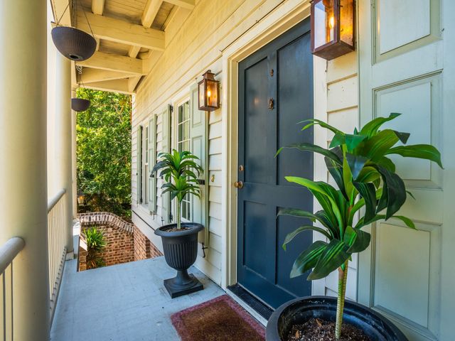 6 Catfiddle Street, Charleston, SC 29403