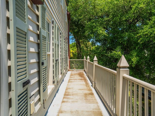 6 Catfiddle Street, Charleston, SC 29403