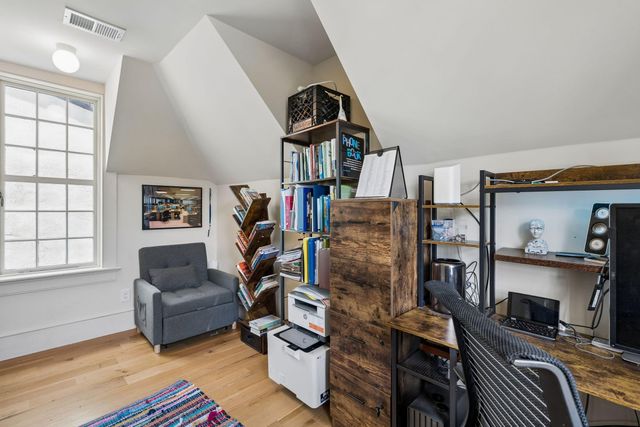 6 Catfiddle Street, Charleston, SC 29403