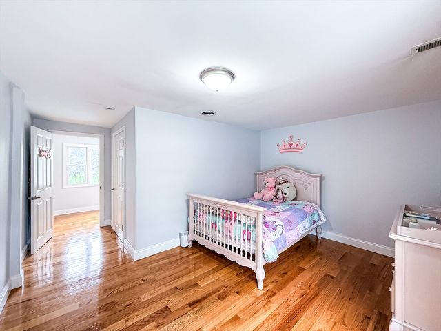 31 Jefferson Rd, Northborough, MA 01532
