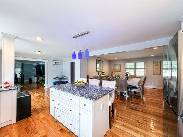 31 Jefferson Rd, Northborough, MA 01532