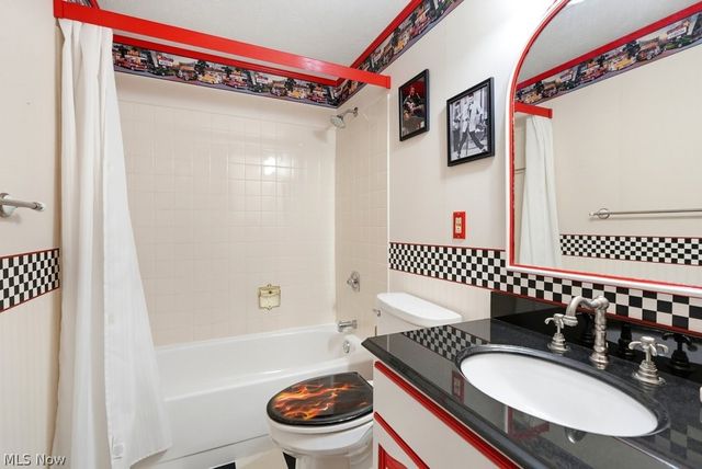 10007 Patton Street, Twinsburg, OH 44087