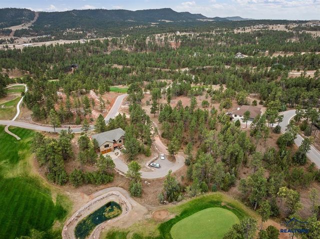 102 SANDPIPER DR, Hot Springs, SD 57747