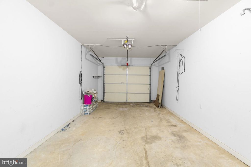 Image 15 of property listing at 731 MARATHON DR, Hagerstown, MD 21740