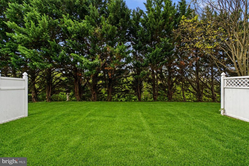 Image 25 of property listing at 731 MARATHON DR, Hagerstown, MD 21740