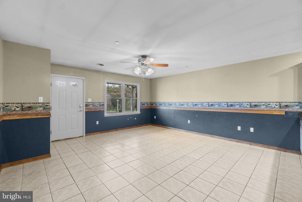 Image 6 of property listing at 731 MARATHON DR, Hagerstown, MD 21740