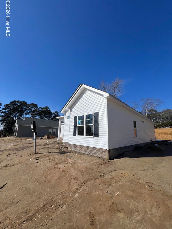 1707 Elizabeth Drive, Kinston, NC 28504