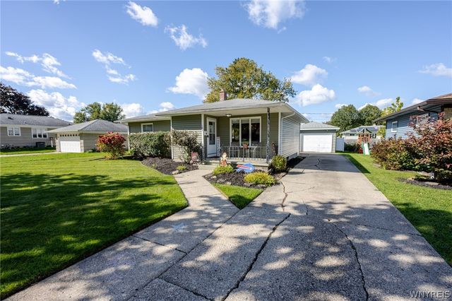 109 Bowen Avenue, Lancaster, NY 14086