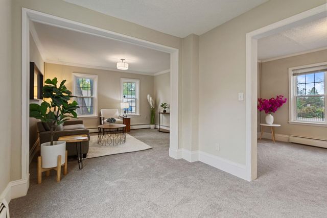 1467 County Road B E, Maplewood, MN 55109