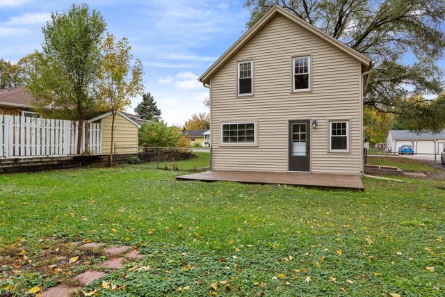 1467 County Road B E, Maplewood, MN 55109