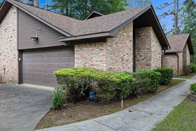 32 Stonegate, Longview, TX 75601