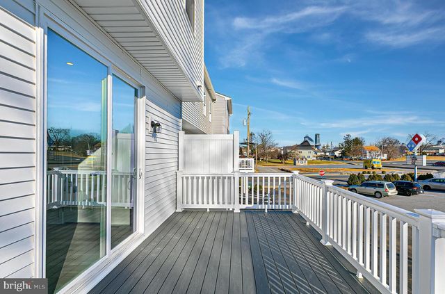 17 OASIS AVE, Ranson, WV 25438