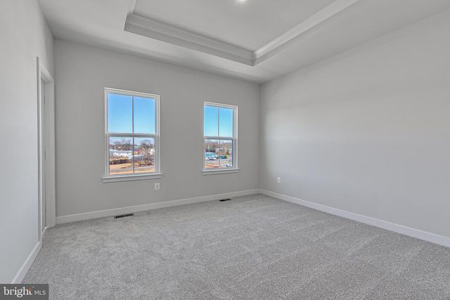 17 OASIS AVE, Ranson, WV 25438