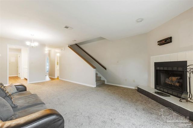 912 Brookside Pl, Pensacola, FL 32503