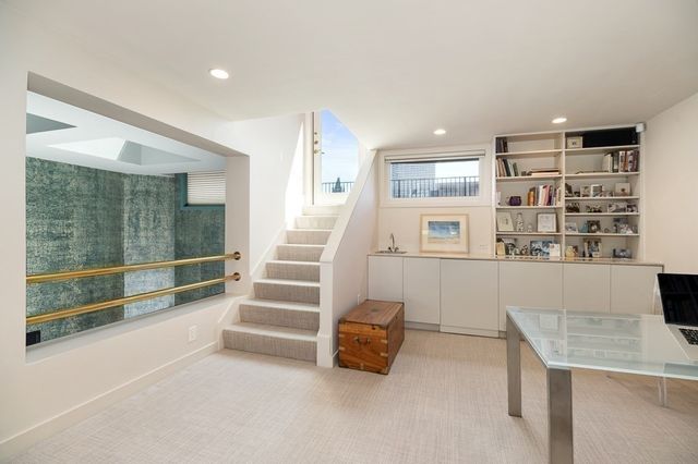 183 Commonwealth Ave. PH, Boston, MA 02116