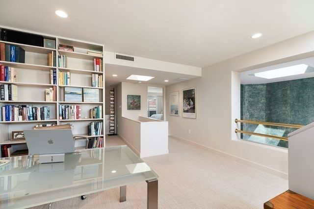 183 Commonwealth Ave. PH, Boston, MA 02116