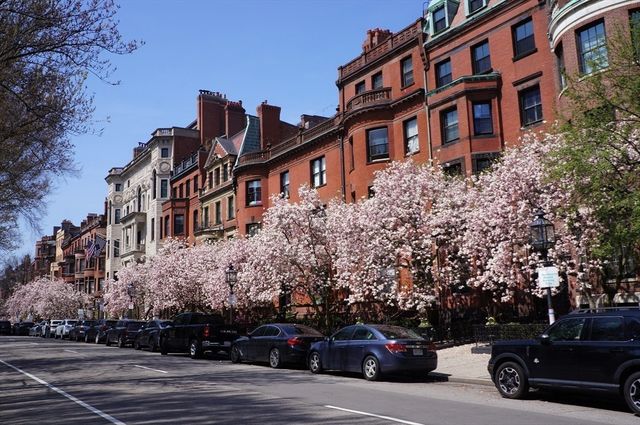 183 Commonwealth Ave. PH, Boston, MA 02116