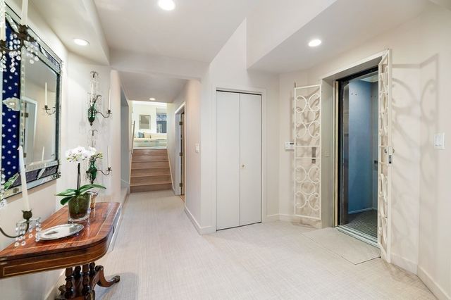 183 Commonwealth Ave. PH, Boston, MA 02116