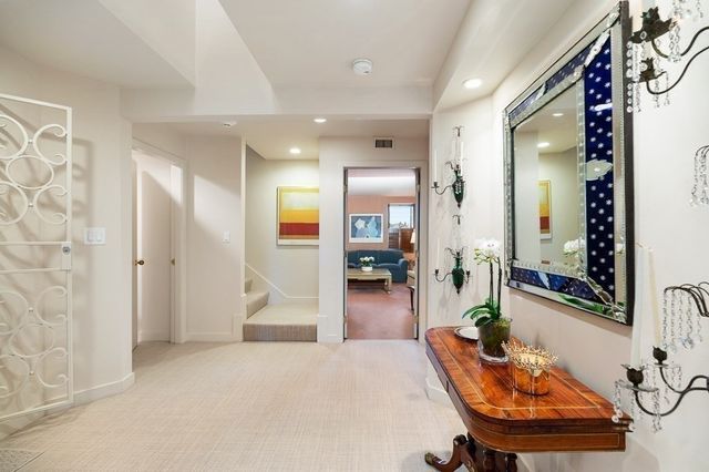 183 Commonwealth Ave. PH, Boston, MA 02116