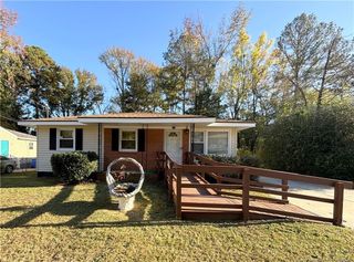 931 Fleetwood Drive, Fayetteville, NC 28305