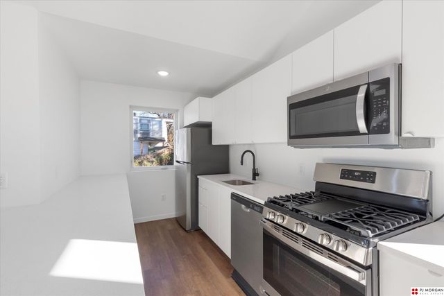 2623 Z Street, Omaha, NE 68107