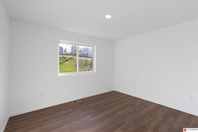 2623 Z Street, Omaha, NE 68107