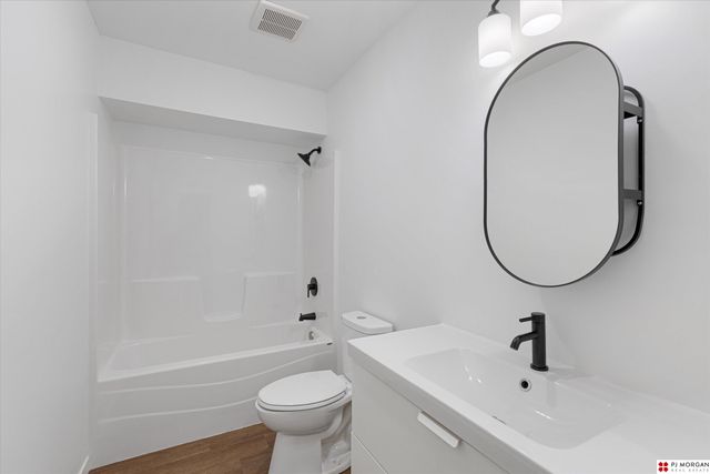 2623 Z Street, Omaha, NE 68107