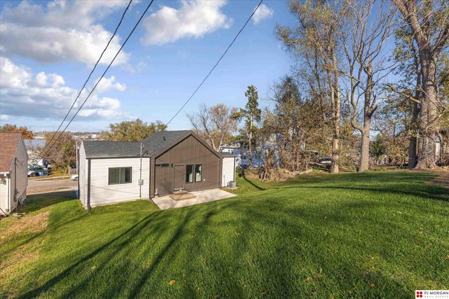 2623 Z Street, Omaha, NE 68107