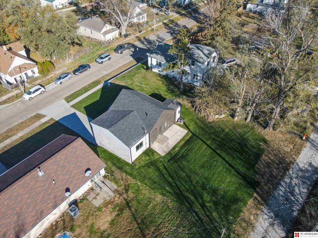 2623 Z Street, Omaha, NE 68107