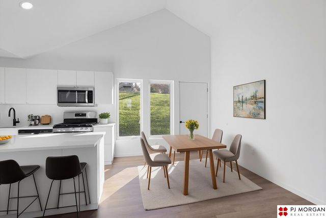 2623 Z Street, Omaha, NE 68107