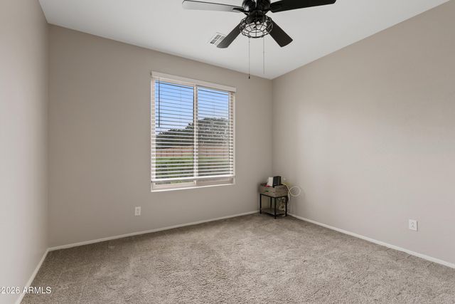 249 E PASO FINO Way, San Tan Valley, AZ 85143
