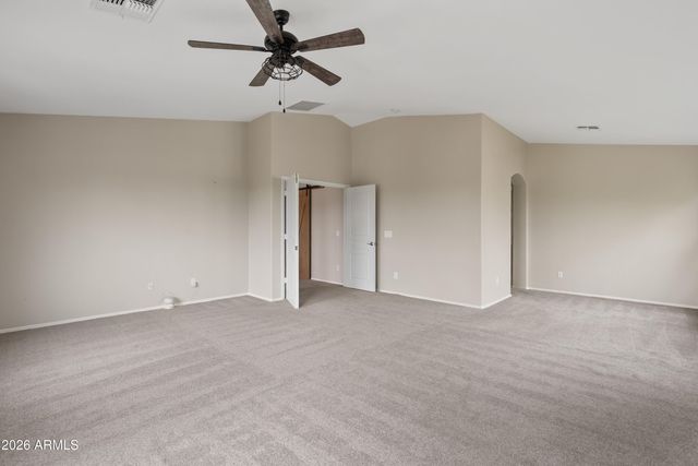 249 E PASO FINO Way, San Tan Valley, AZ 85143