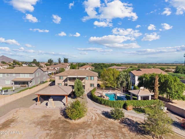 249 E PASO FINO Way, San Tan Valley, AZ 85143