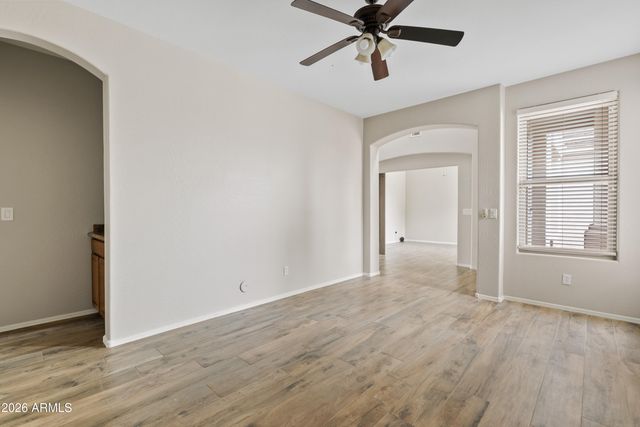 249 E PASO FINO Way, San Tan Valley, AZ 85143