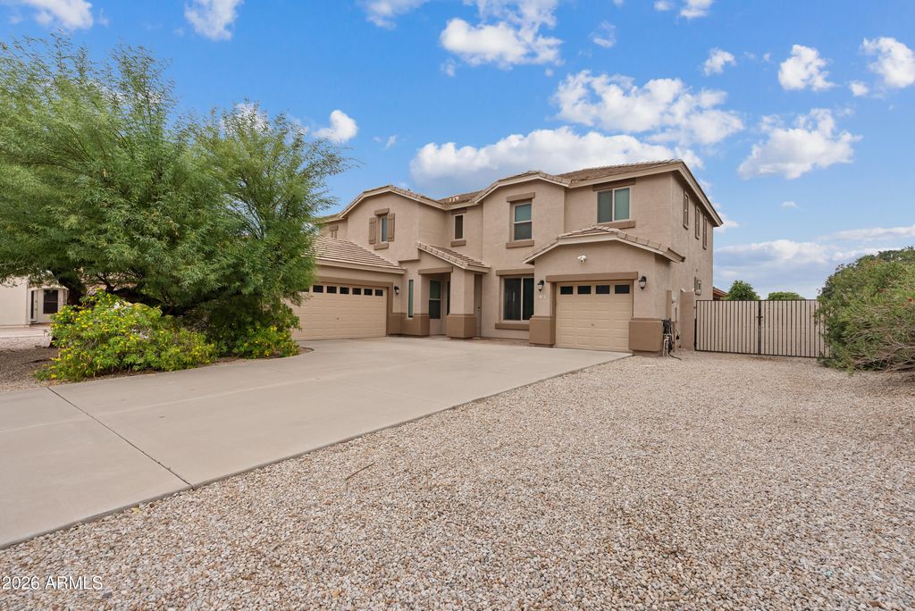 249 E PASO FINO Way, San Tan Valley, AZ 85143 — exterior