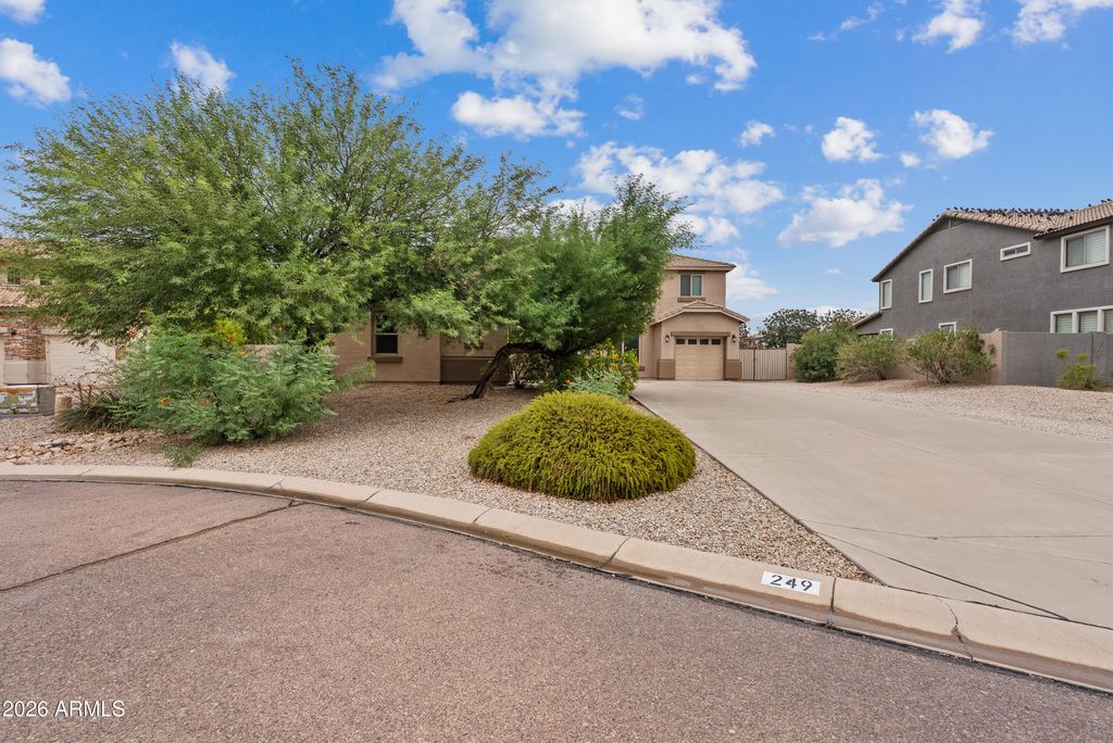 249 E PASO FINO Way, San Tan Valley, AZ 85143 — photo 2