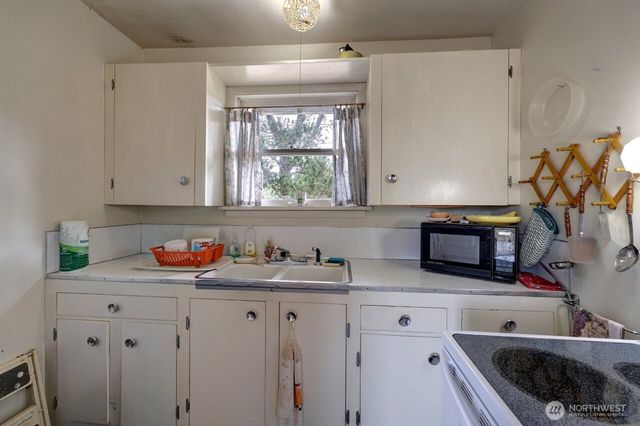 13907 N Alley, Long Beach, WA 98631