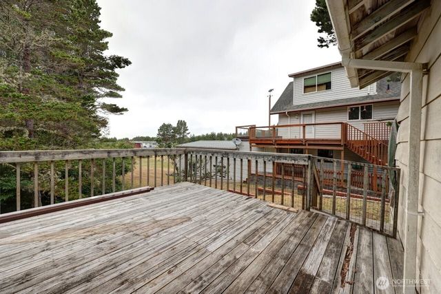 13907 N Alley, Long Beach, WA 98631