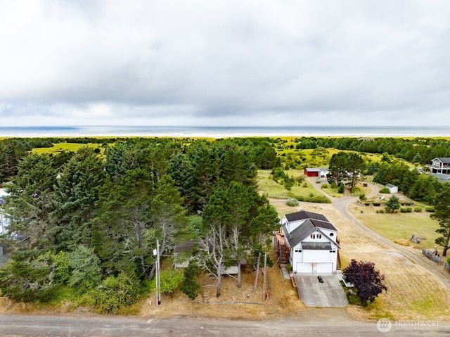 13907 N Alley, Long Beach, WA 98631