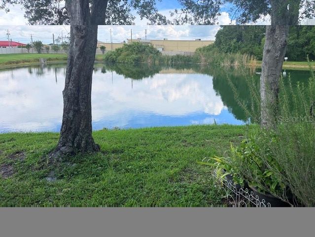 7514 COLONIAL COURT, Tampa, FL 33615
