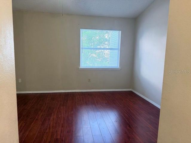 7514 COLONIAL COURT, Tampa, FL 33615