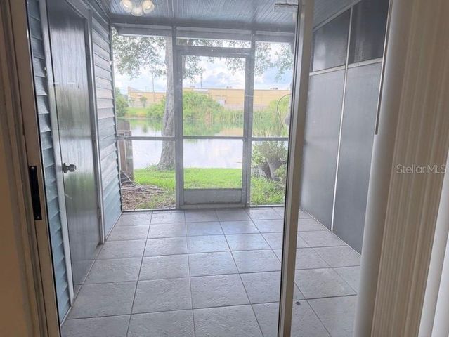 7514 COLONIAL COURT, Tampa, FL 33615