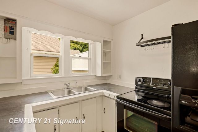 2608 Blake Street, Saginaw, MI 48602