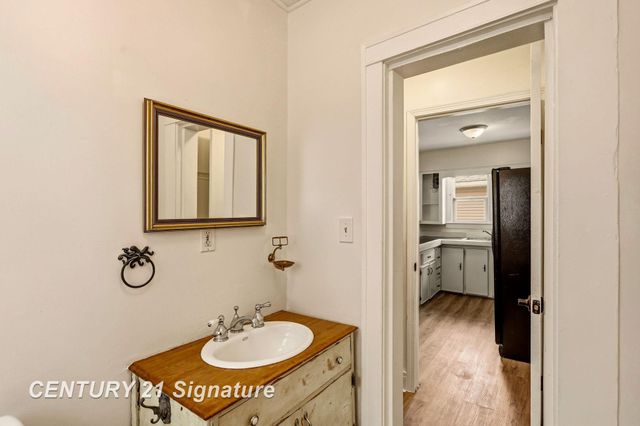 2608 Blake Street, Saginaw, MI 48602