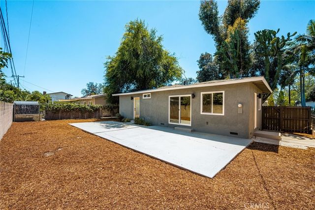 1519 S Towner, Santa Ana, CA 92707
