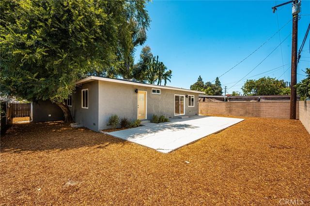 1519 S Towner, Santa Ana, CA 92707