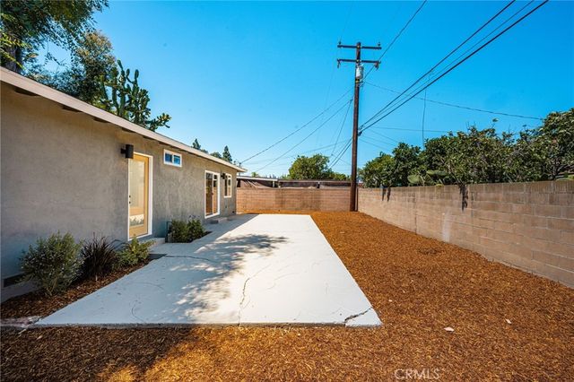 1519 S Towner, Santa Ana, CA 92707
